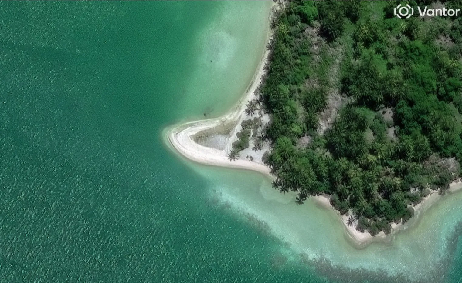 Satellite images of Nikumaroro Island show the location of the 